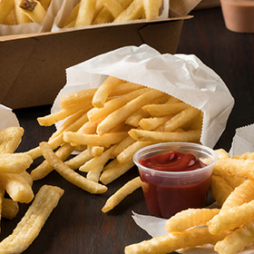 Simplot Conquest® Delivery+® Clear Coated Shoestring Cut Fries, Styled