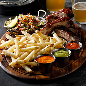 Simplot Conquest® Delivery+® Clear Coated Straight Cut Fries, Skin On, Styled