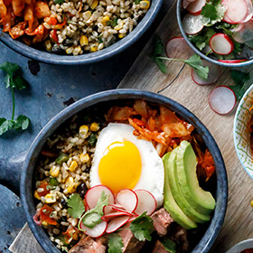 Simplot RoastWorks® RTE Flame-Roasted Corn and Black Bean Fiesta Blend, Styled