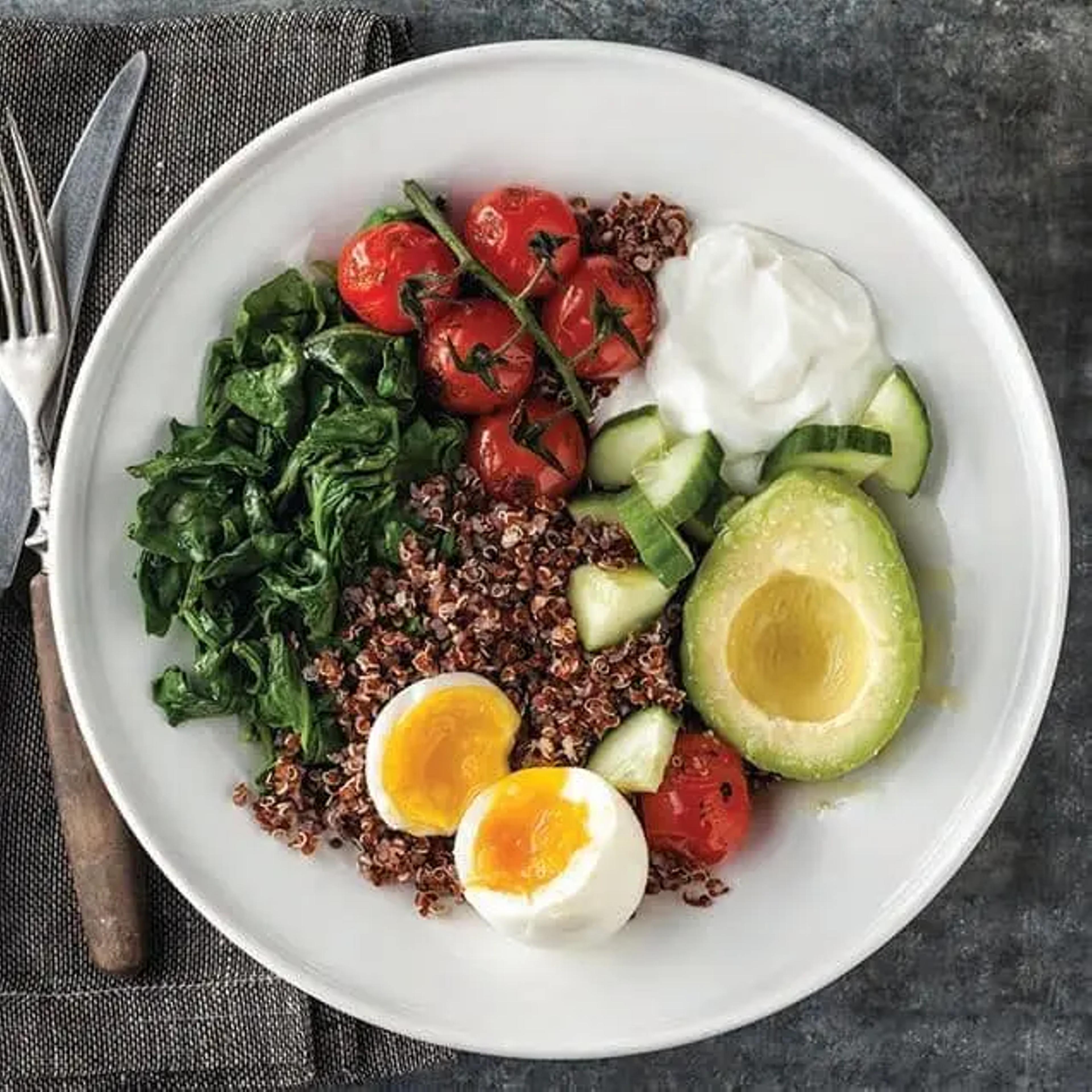 Red Quinoa Power Breakfast Bowl